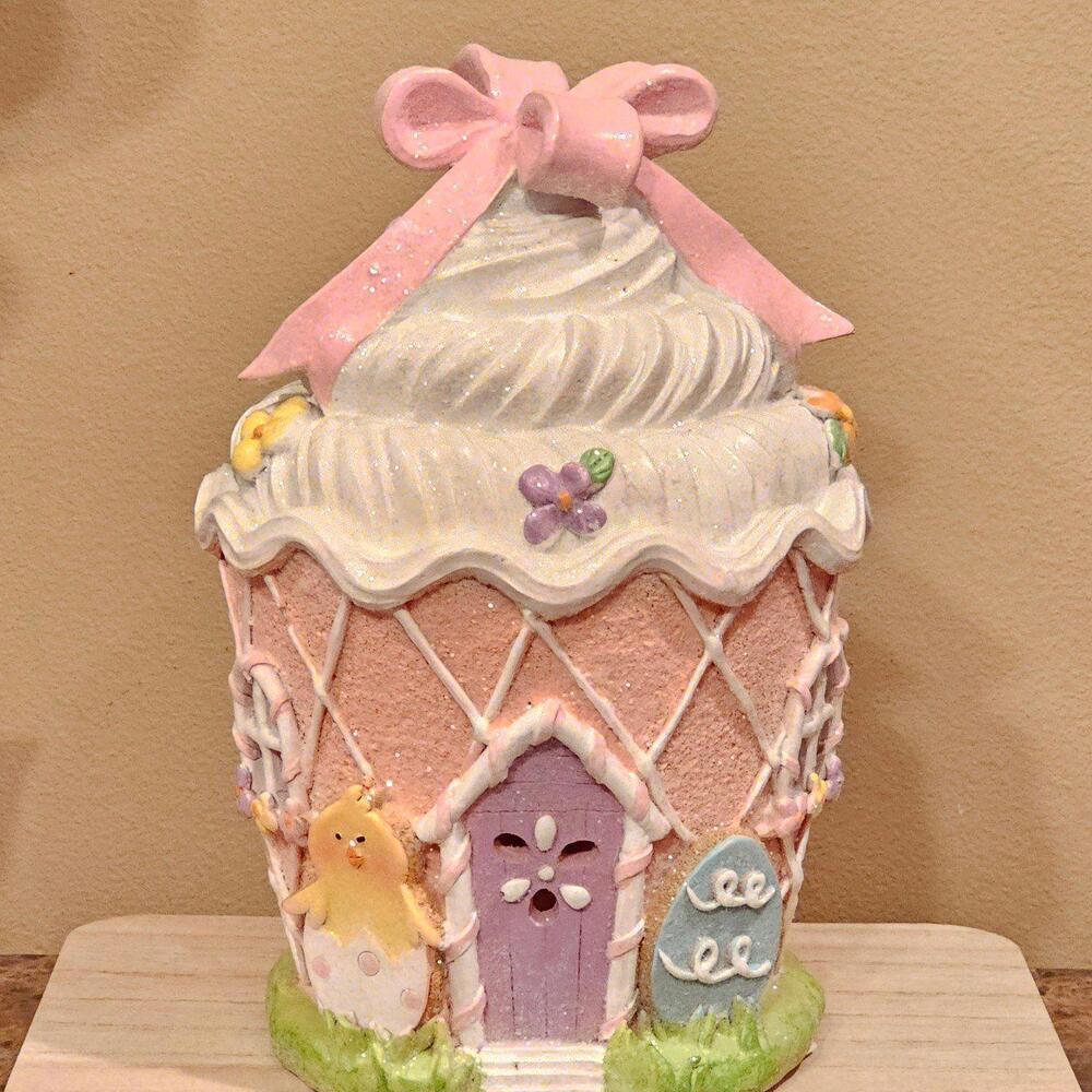 Easter LED Light-up Cupcake House